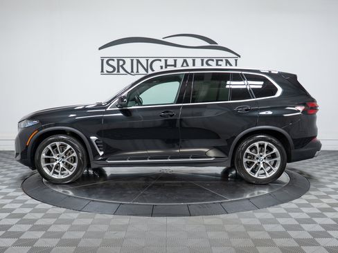 Certified 2024 BMW X5 xDrive40i w/ Premium Package image 8
