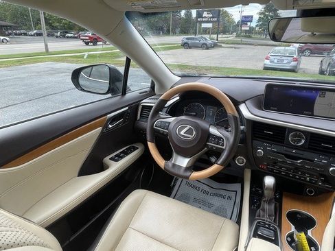 Used 2019 Lexus RX 350 AWD w/ Navigation Package image 26