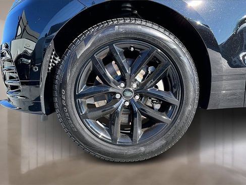 New 2026 Land Rover Range Rover Velar Dynamic SE image 13