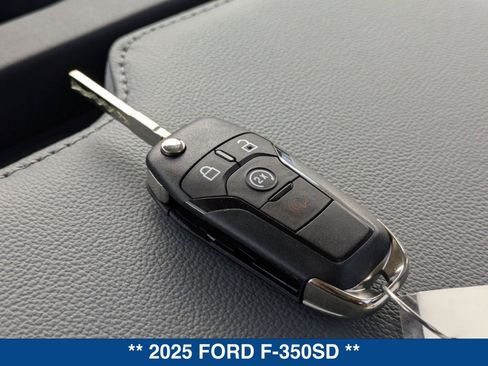 New 2025 Ford F350 XL w/ XL Chrome Package image 23