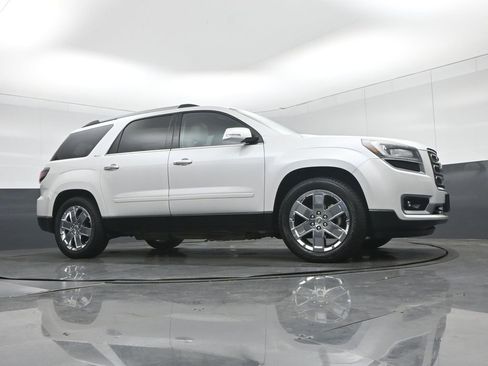 Used 2017 GMC Acadia Limited SLT AWD/4WD image 57