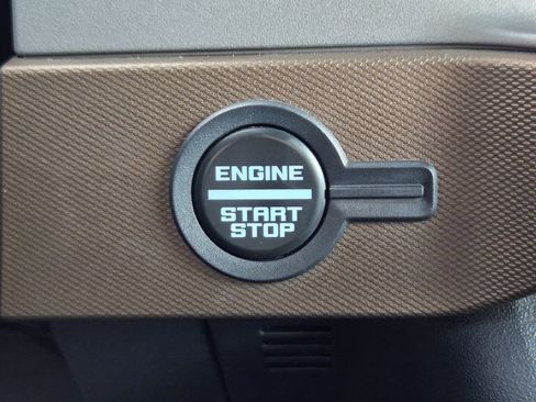 Used 2023 Ford Bronco Outer Banks AWD/4WD image 22