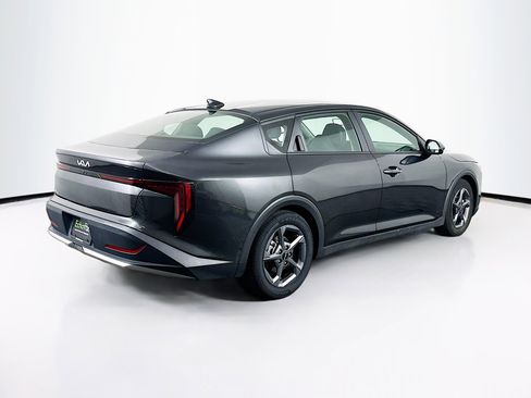 Used 2025 Kia K4 LXS image 9