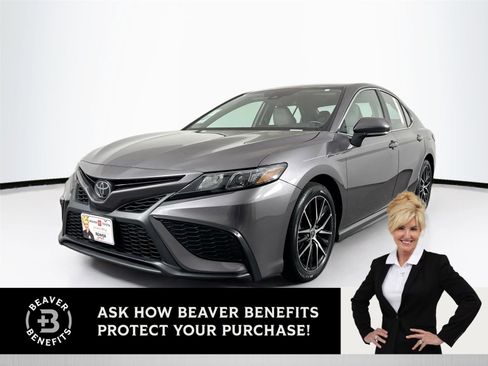 Certified 2023 Toyota Camry SE image 1