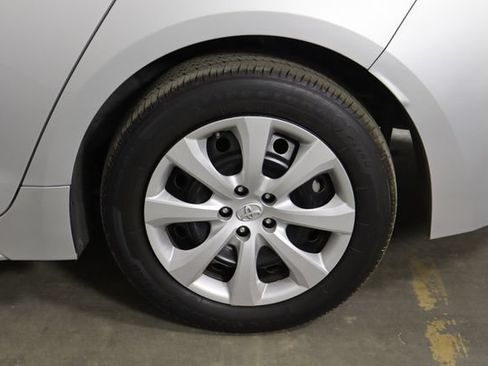 Used 2024 Toyota Corolla LE FWD image 37