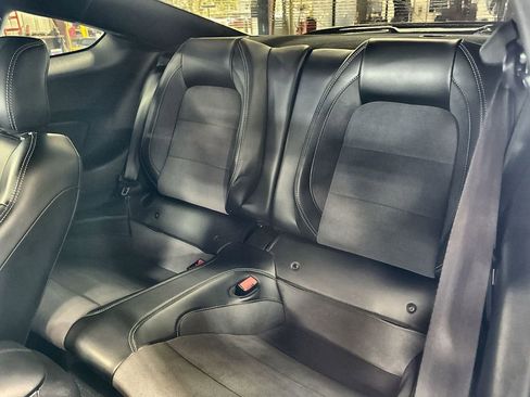 Used 2019 Ford Mustang Shelby GT350 w/ Technology Package image 25