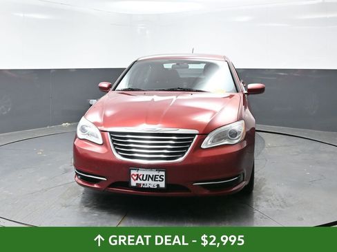 Used 2012 Chrysler 200 Touring w/ Cold Weather Group FWD image 5
