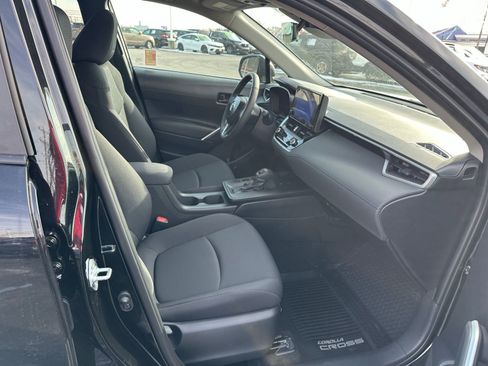 New 2026 Toyota Corolla Cross LE image 21