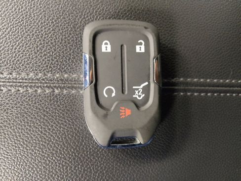 Used 2022 GMC Terrain SLT w/ Infotainment Package II image 32