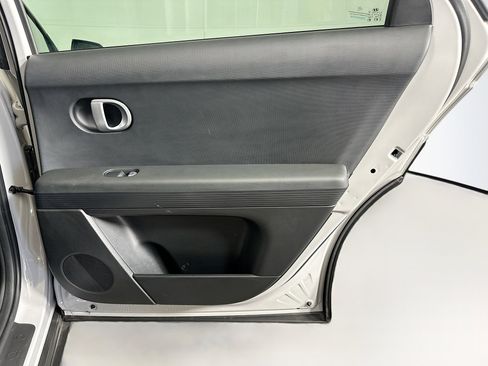 Used 2024 Hyundai Ioniq 5 SEL image 30