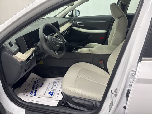 New 2026 Hyundai Sonata Blue FWD image 10