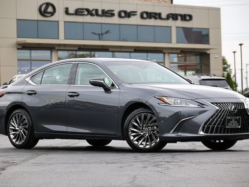 Certified 2025 Lexus ES 300h w/ Technology Package FWD image 1