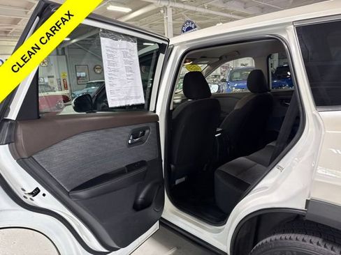 Used 2023 Nissan Rogue SV AWD/4WD image 23