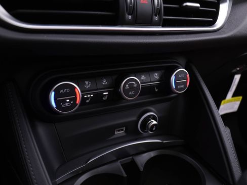 New 2026 Alfa Romeo Stelvio Sprint AWD/4WD image 10