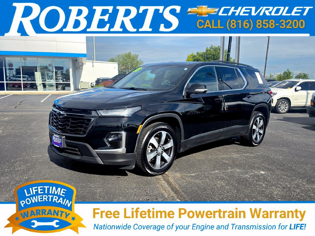 Used 2023 Chevrolet Traverse LT w/ LT Premium Package AWD/4WD image 1