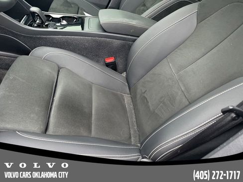 Used 2023 Volvo C40 P8 Recharge Plus AWD/4WD image 9