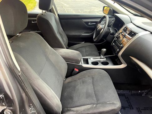 Used 2015 Nissan Altima 2.5 S w/ Power Driver Seat Package FWD image 34