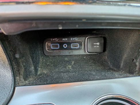 Used 2018 Jeep Grand Cherokee Altitude AWD/4WD image 53