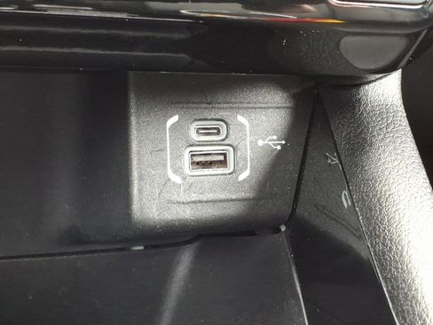 Used 2025 Jeep Compass Limited AWD/4WD image 17
