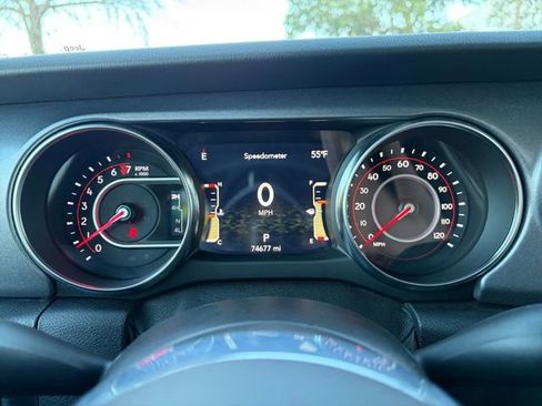 Used 2021 Jeep Gladiator Mojave image 9