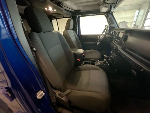 Used 2020 Jeep Wrangler Unlimited Sport image 25