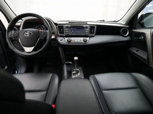 Used 2013 Toyota RAV4 Limited image 5