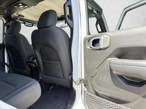 Used 2021 Jeep Wrangler Unlimited Sport AWD/4WD image 22