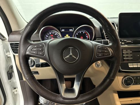 Used 2017 Mercedes-Benz GLE 350 4MATIC image 18