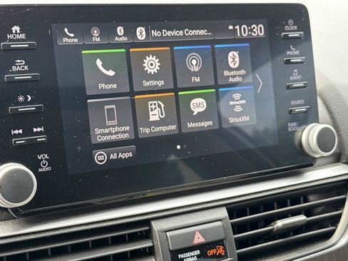 Used 2018 Honda Accord EX image 4