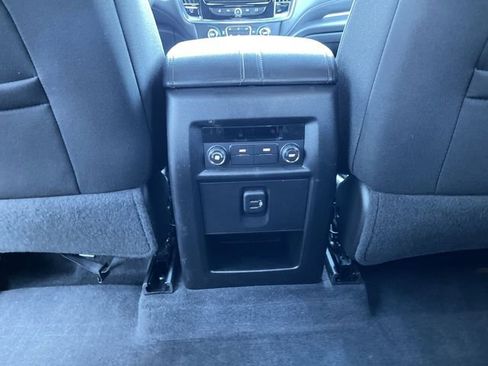 Certified 2023 Chevrolet Traverse LT w/ Midnight/Sport Edition AWD/4WD image 20