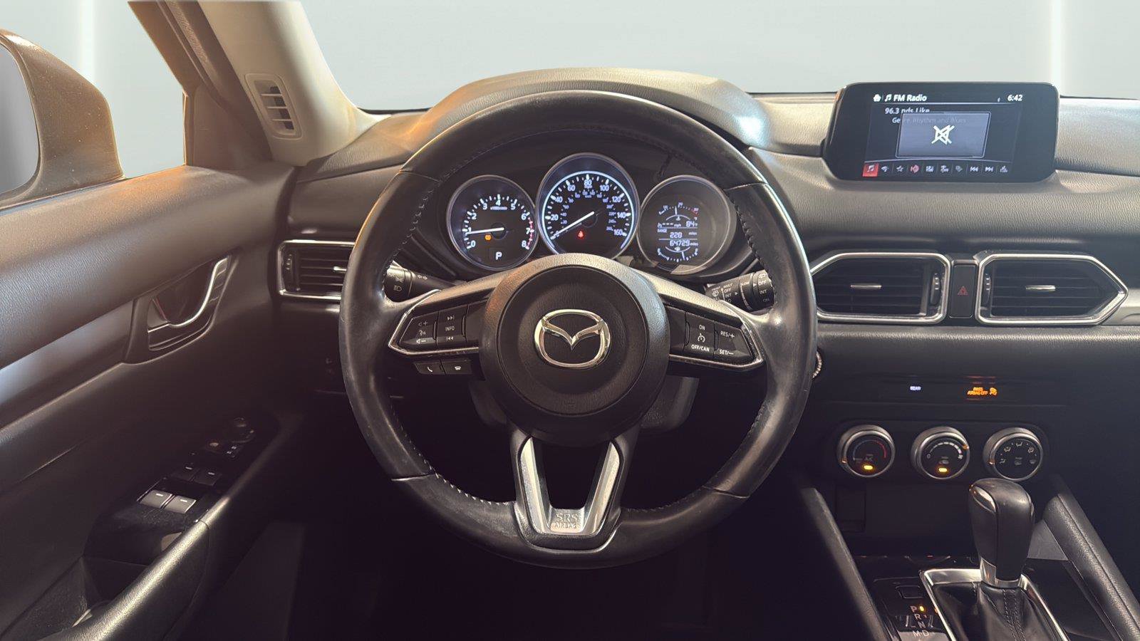 Used 2019 MAZDA CX-5 Sport FWD image 14