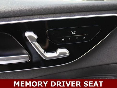 New 2025 Mercedes-Benz C 300 4MATIC Sedan image 12