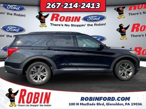 Certified 2023 Ford Explorer XLT w/ Equipment Group 202A AWD/4WD image 8