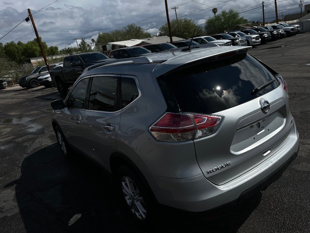 Used 2016 Nissan Rogue SV FWD image 49