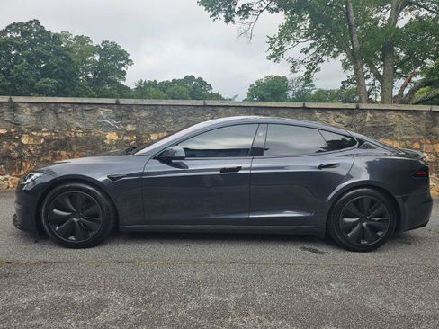 Used 2025 Tesla Model S AWD/4WD image 8