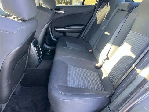 Used 2019 Dodge Charger GT image 21