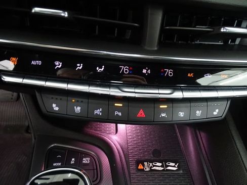 Used 2026 Cadillac CT5 Premium Luxury w/ LPO, Red Accent Package AWD/4WD image 15