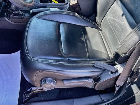 Used 2019 Jeep Wrangler Unlimited Sahara w/ Cold Weather Group AWD/4WD image 19