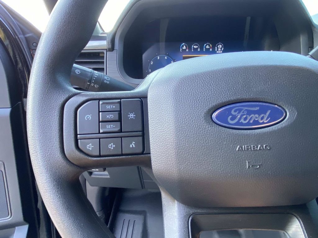 Used 2025 Ford F150 STX AWD/4WD image 31