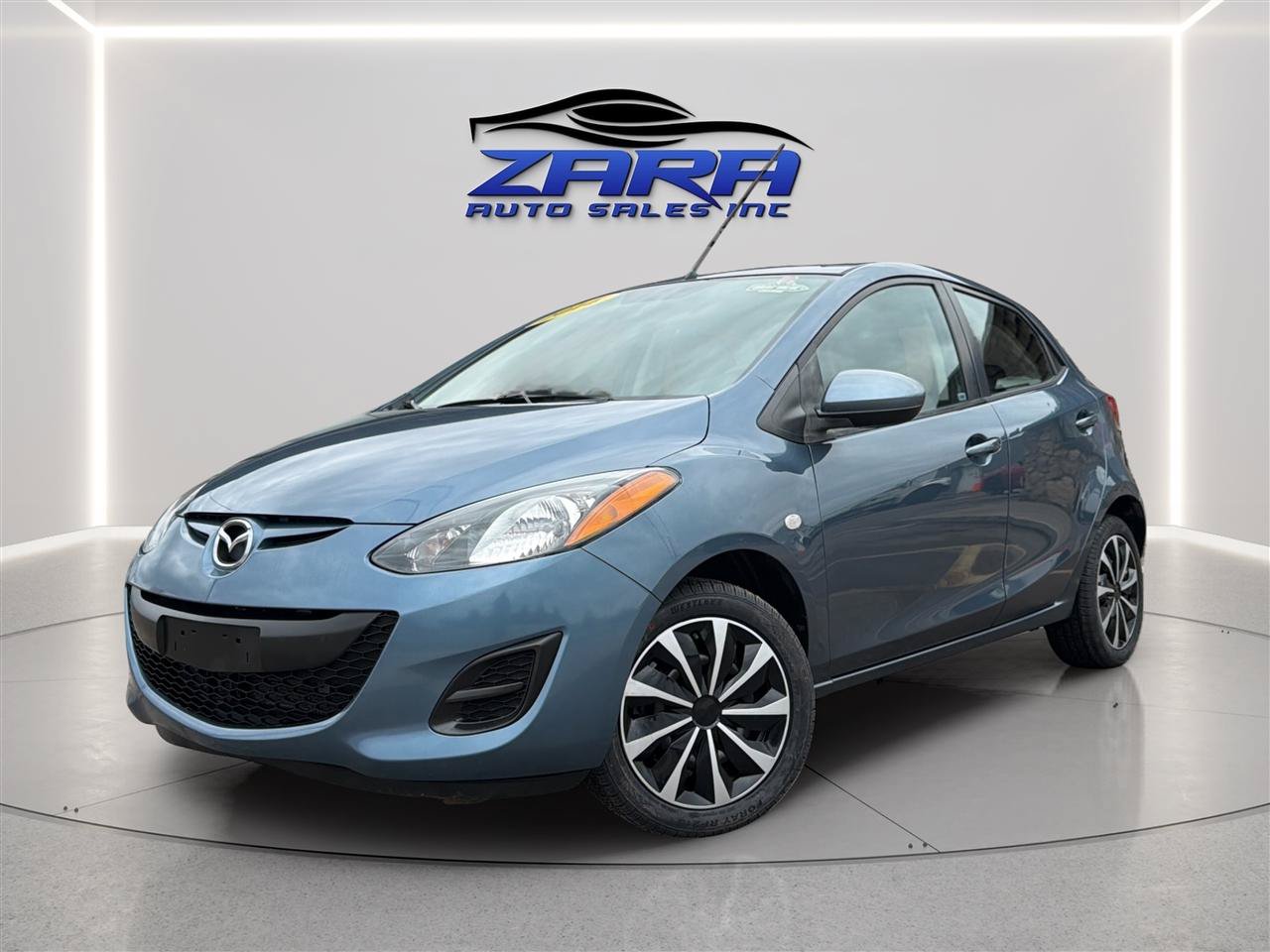 Used 2014 MAZDA MAZDA2 Sport FWD image 1