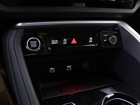 New 2025 Audi Q5 Premium Plus image 9