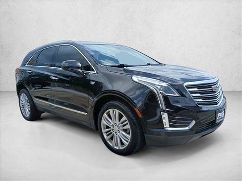 Used 2017 Cadillac XT5 Premium Luxury w/ LPO, Wheel Lock Package AWD/4WD image 3