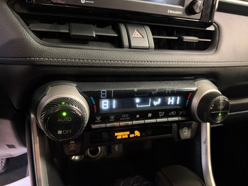 Used 2020 Toyota RAV4 XLE w/ All Weather Liner Package image 22