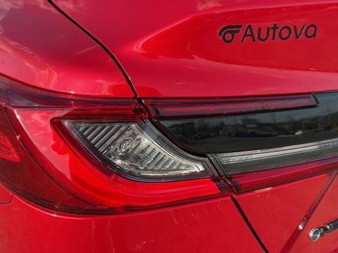 Used 2025 Toyota Camry XSE image 9