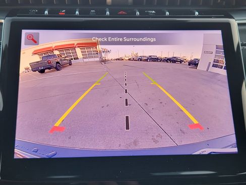 New 2025 Jeep Grand Cherokee Limited w/ Trailer Tow Package image 16