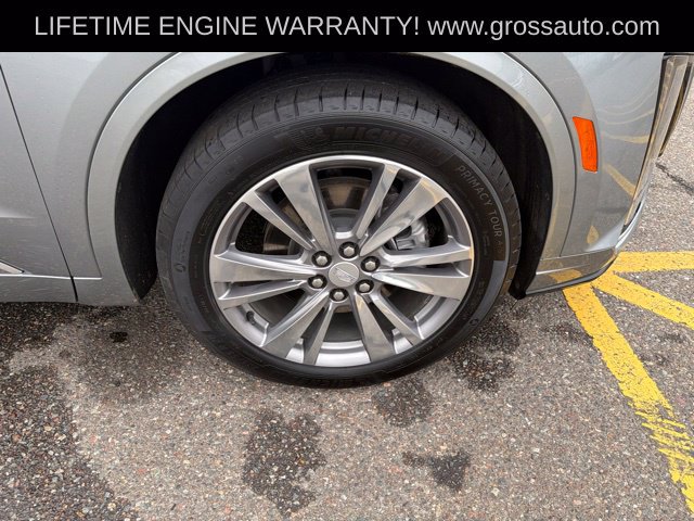 Used 2025 Cadillac XT6 Premium Luxury AWD/4WD image 10