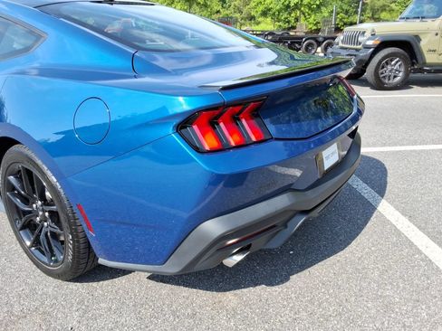 Used 2024 Ford Mustang Coupe RWD image 13