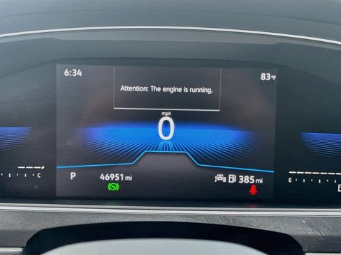 Certified 2023 Volkswagen Tiguan SE R-Line FWD image 11