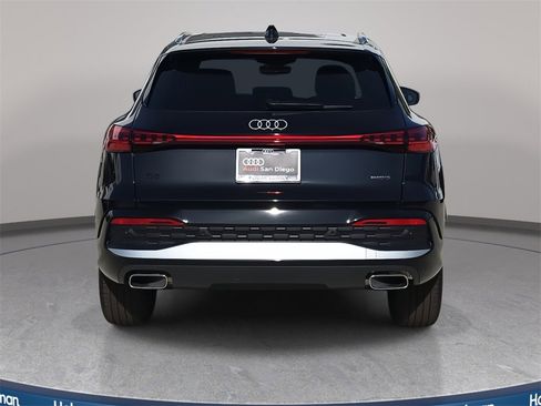 New 2025 Audi Q5 Premium image 4
