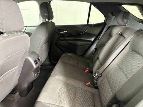 Used 2018 Chevrolet Equinox LT FWD image 41